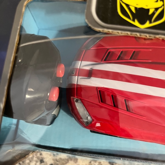 Dodge Viper 2008 Radio control car model - Picture 10 of 11